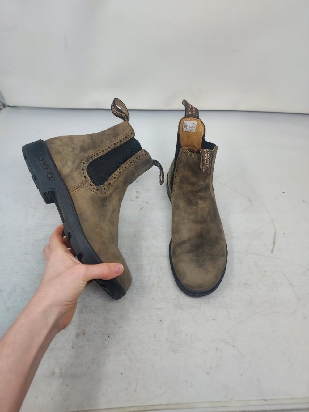 Blundstone WOMENS Chelsea Rustic Brown Tall Boot